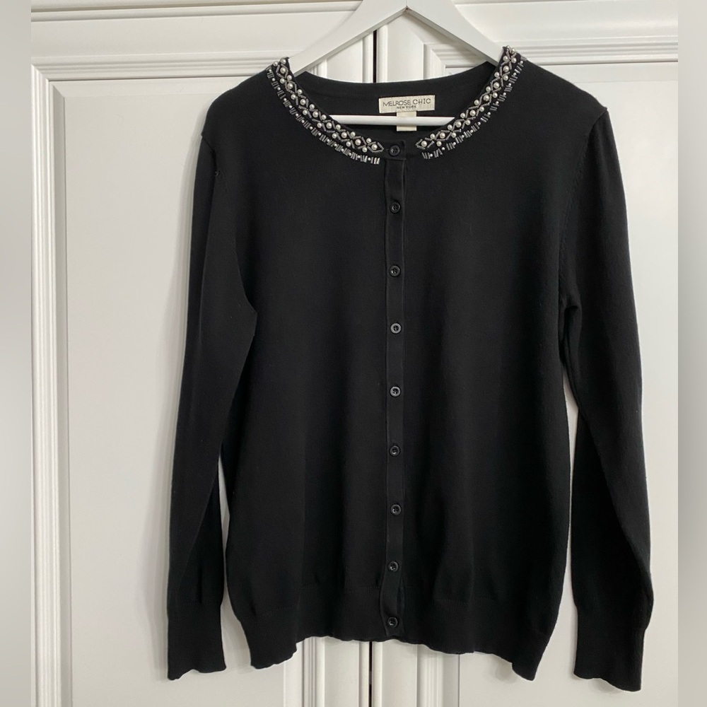 Melrose Chic NY Sz XL Black Button Down Cardigan Crew Neck Pearls Beads Neckline